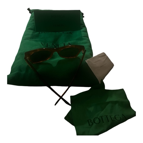 Bottega Veneta Sunglasses